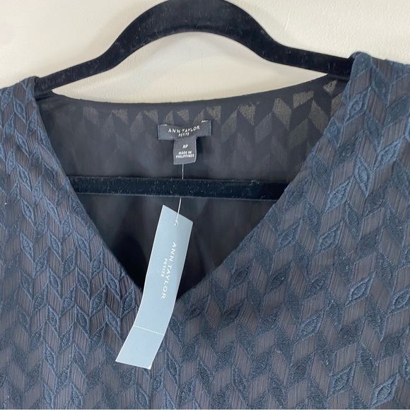 Ann Taylor Women’s Black Sheer Herringbone Long Sleeve Blouse Belted Blouse SzMP - Picture 5 of 7